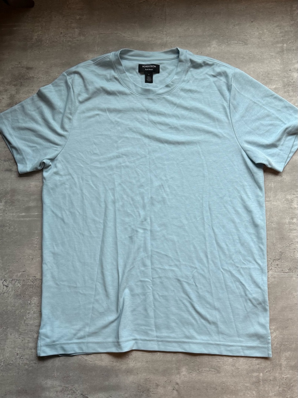 Nordstrom Men’s Pale Blue Crewneck Short Sleeve Tee